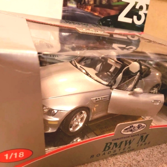 BMW Z3 M Roadster UT Models 1996 1/18 + BMW Z3 Brochure Catalogs - Picture 2 of 9